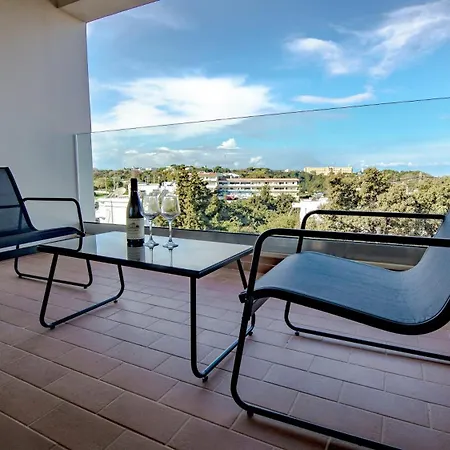 Eden Sunflower - Luxurious With Sea View