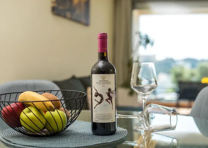 Eden Sunflower - Luxurious With Sea View